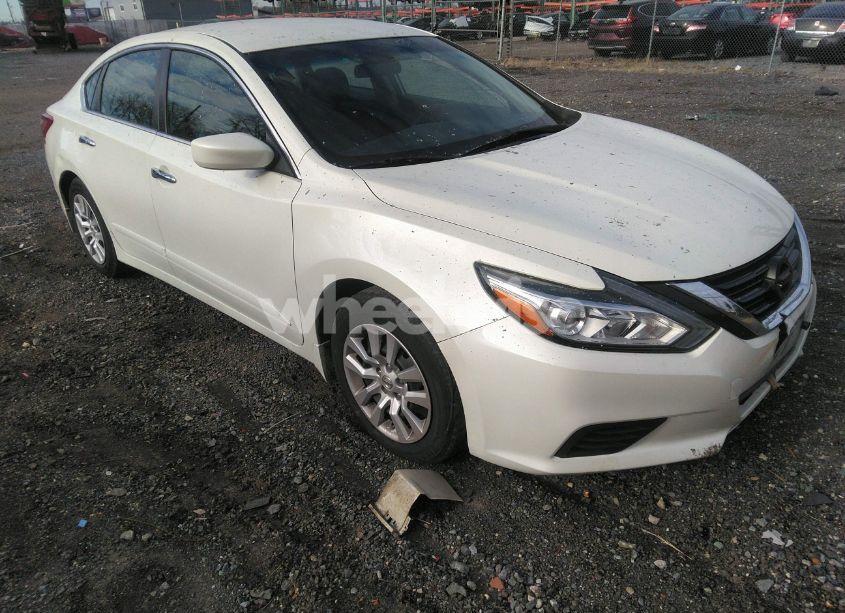 2016 Nissan Altima 2.5 S (VIN 1N4AL3AP3GC272680) main photo