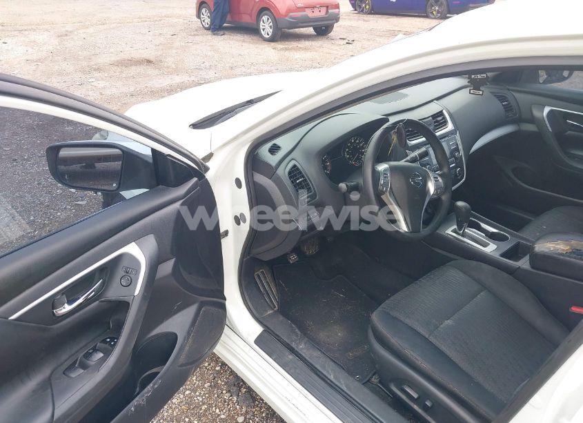 Photo 15 of 2016 Nissan Altima 2.5 S (VIN 1N4AL3AP3GC277782)