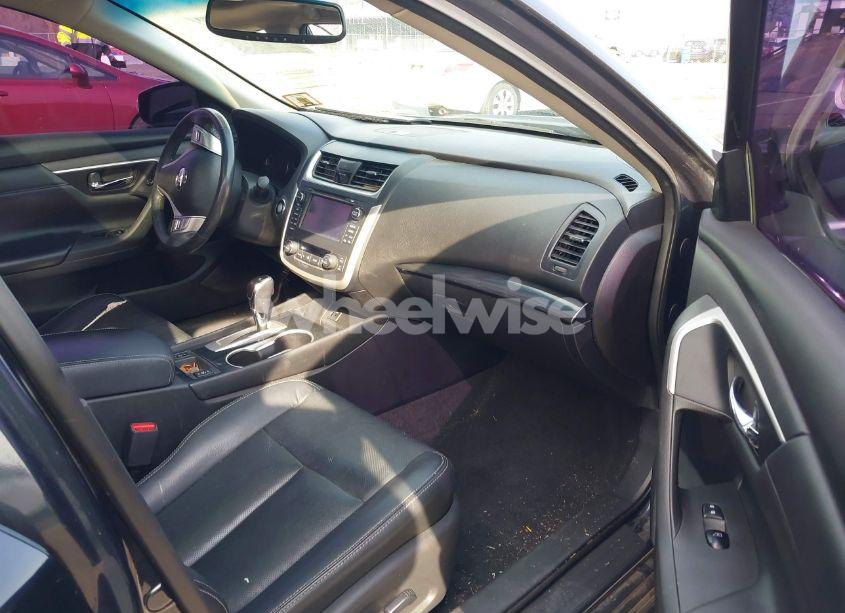 Photo 5 of 2016 Nissan Altima 2.5 SL (VIN 1N4AL3AP3GC292783)