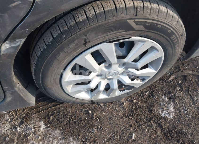 Photo 12 of 2016 Nissan Altima 2.5/2.5 S/2.5 SL/2.5 SR/2.5 SV (VIN 1N4AL3AP3GN310252)