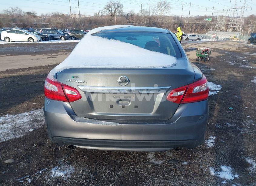 Photo 17 of 2016 Nissan Altima 2.5/2.5 S/2.5 SL/2.5 SR/2.5 SV (VIN 1N4AL3AP3GN310252)