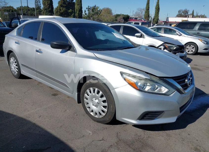 2016 Nissan Altima 2.5 S (VIN 1N4AL3AP3GN316018) main photo