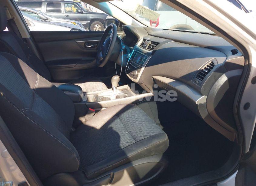 Photo 5 of 2016 Nissan Altima 2.5 S (VIN 1N4AL3AP3GN316018)