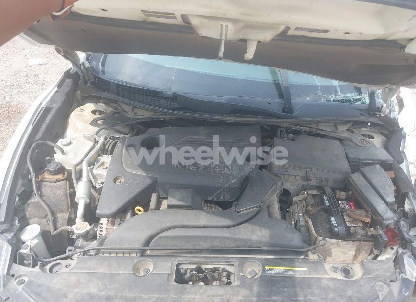 Photo 10 of 2016 Nissan Altima 2.5 S (VIN 1N4AL3AP3GN316746)