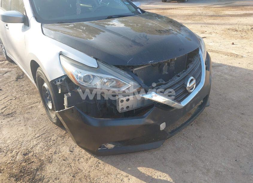 Photo 6 of 2016 Nissan Altima 2.5/2.5 S/2.5 SL/2.5 SR/2.5 SV (VIN 1N4AL3AP3GN318562)