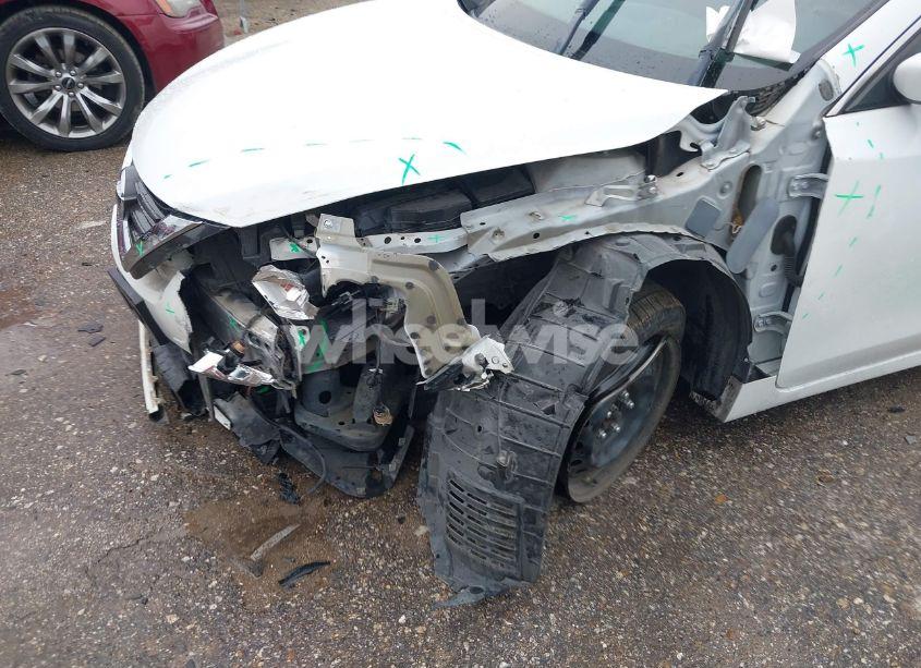 Photo 6 of 2016 Nissan Altima 2.5/2.5 S/2.5 SL/2.5 SR/2.5 SV (VIN 1N4AL3AP3GN329674)