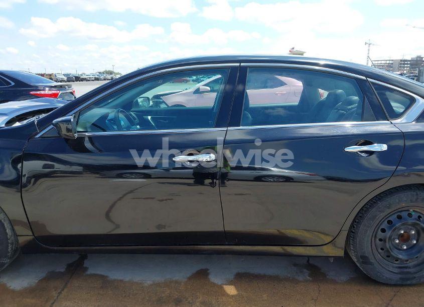 Photo 14 of 2016 Nissan Altima 2.5/2.5 S/2.5 SL/2.5 SR/2.5 SV (VIN 1N4AL3AP3GN331490)