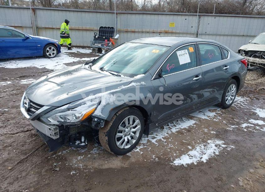 Photo 2 of 2016 Nissan Altima 2.5 S (VIN 1N4AL3AP3GN334986)