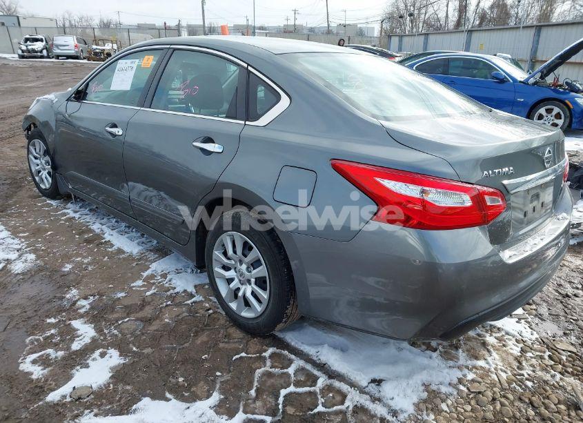 Photo 3 of 2016 Nissan Altima 2.5 S (VIN 1N4AL3AP3GN334986)