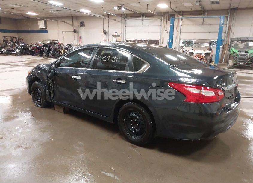 Photo 3 of 2016 Nissan Altima 2.5 S (VIN 1N4AL3AP3GN343378)