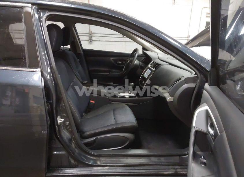 Photo 5 of 2016 Nissan Altima 2.5 S (VIN 1N4AL3AP3GN343378)