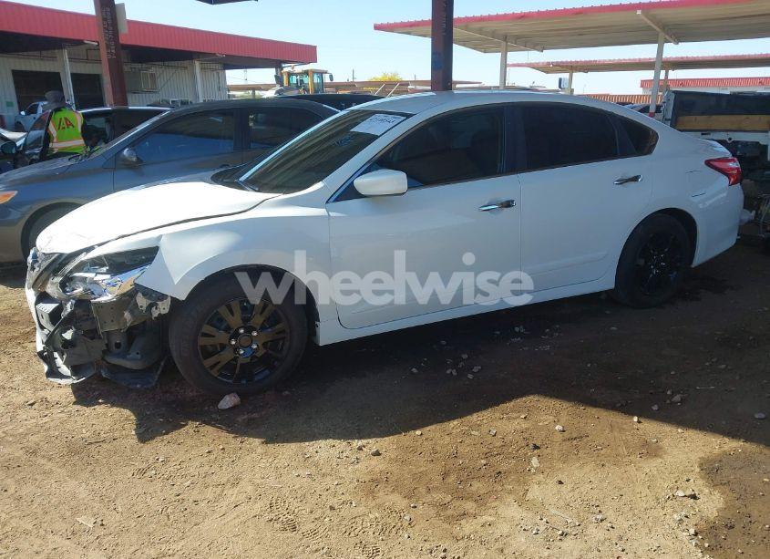 Photo 2 of 2016 Nissan Altima 2.5 S (VIN 1N4AL3AP3GN345468)