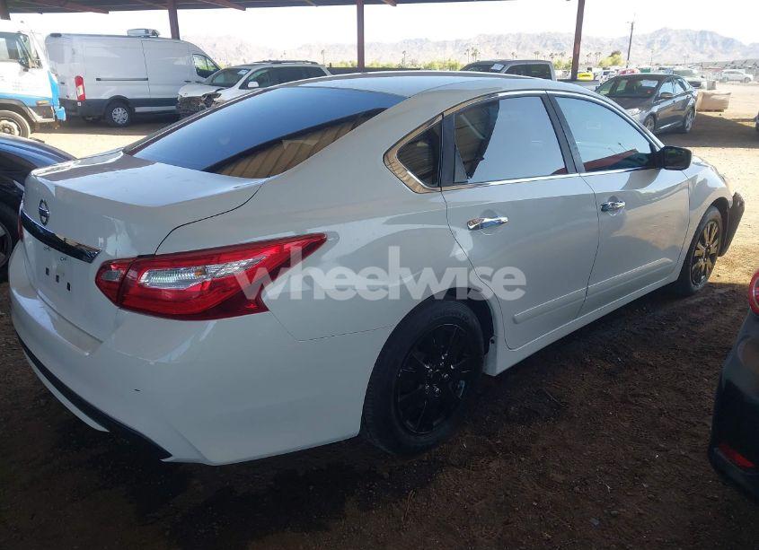 Photo 4 of 2016 Nissan Altima 2.5 S (VIN 1N4AL3AP3GN345468)