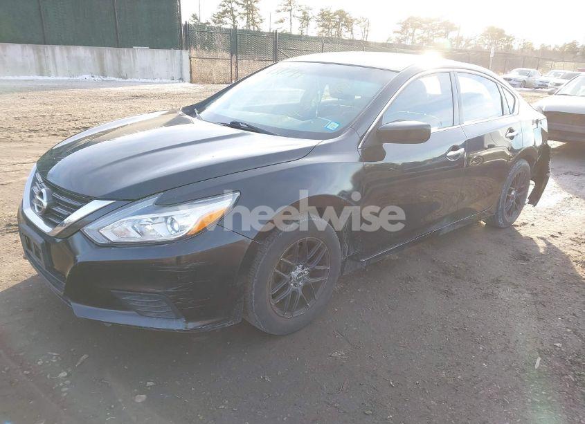 Photo 2 of 2016 Nissan Altima 2.5/2.5 S/2.5 SL/2.5 SR/2.5 SV (VIN 1N4AL3AP3GN351478)