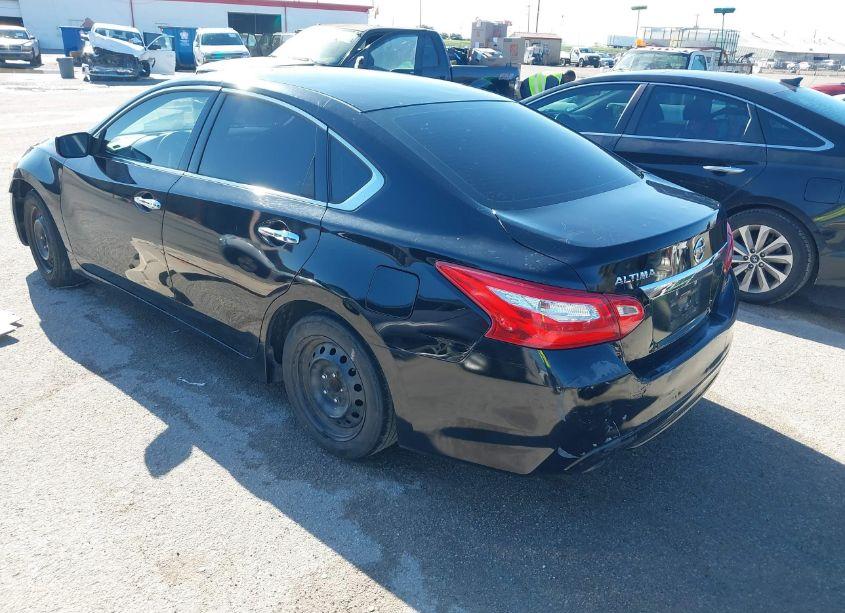 Photo 3 of 2016 Nissan Altima 2.5/2.5 S/2.5 SL/2.5 SR/2.5 SV (VIN 1N4AL3AP3GN355675)