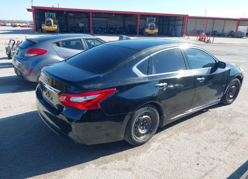 Photo 4 of 2016 Nissan Altima 2.5/2.5 S/2.5 SL/2.5 SR/2.5 SV (VIN 1N4AL3AP3GN355675)