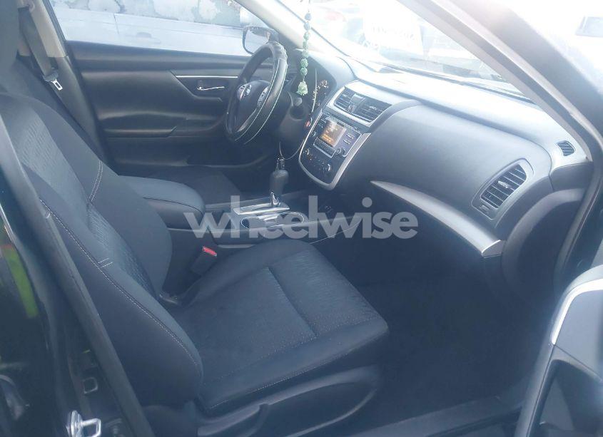 Photo 5 of 2016 Nissan Altima 2.5/2.5 S/2.5 SL/2.5 SR/2.5 SV (VIN 1N4AL3AP3GN367812)