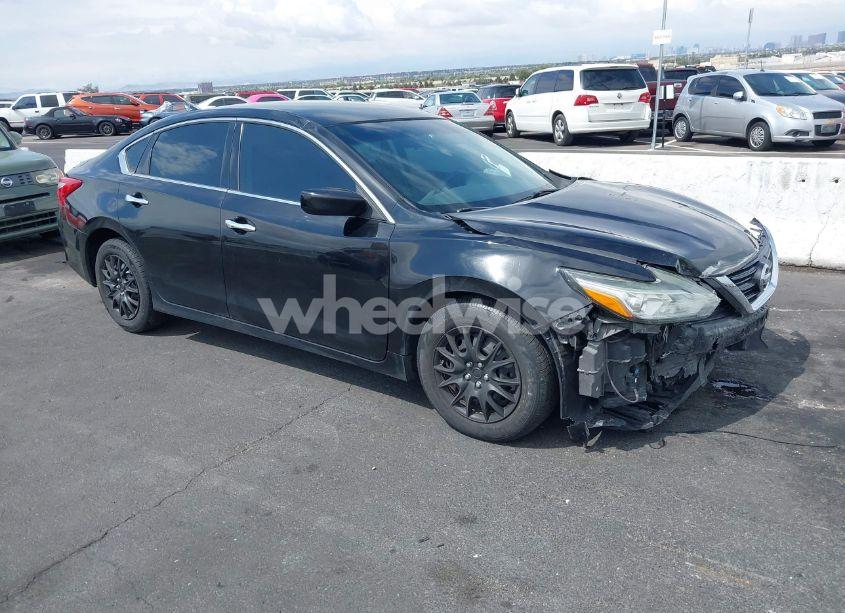 2016 Nissan Altima 2.5/2.5 S/2.5 SL/2.5 SR/2.5 SV (VIN 1N4AL3AP3GN368913) main photo