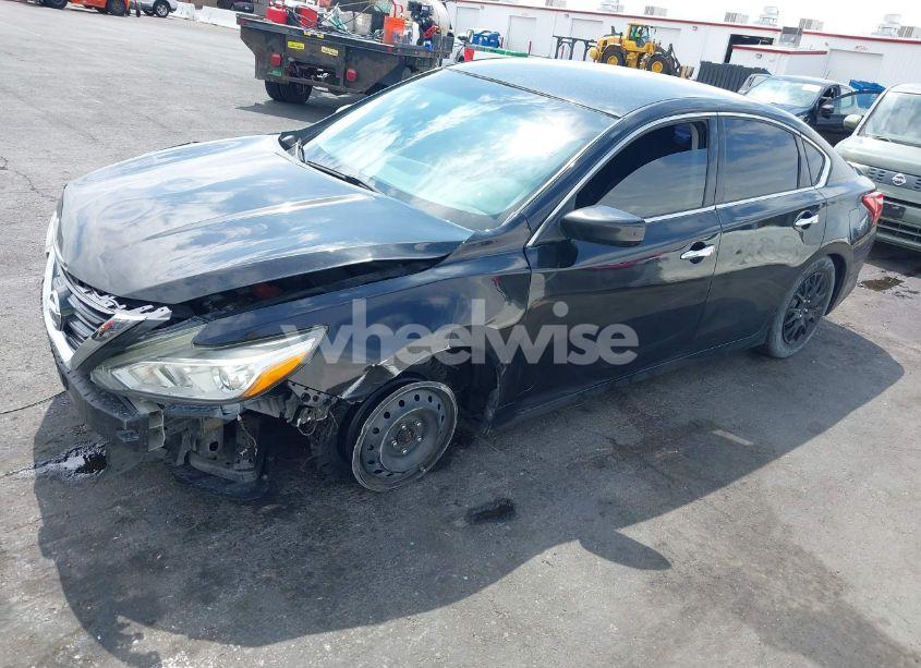 Photo 12 of 2016 Nissan Altima 2.5/2.5 S/2.5 SL/2.5 SR/2.5 SV (VIN 1N4AL3AP3GN368913)