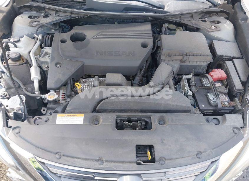 Photo 10 of 2016 Nissan Altima 2.5/2.5 S/2.5 SL/2.5 SR/2.5 SV (VIN 1N4AL3AP3GN376655)