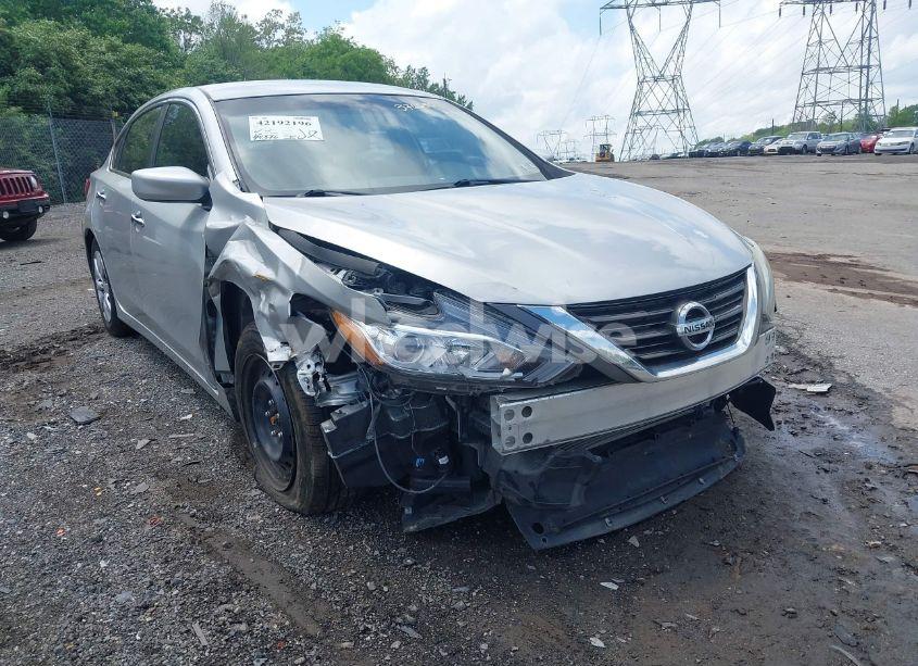 Photo 6 of 2016 Nissan Altima 2.5/2.5 S/2.5 SL/2.5 SR/2.5 SV (VIN 1N4AL3AP3GN376655)