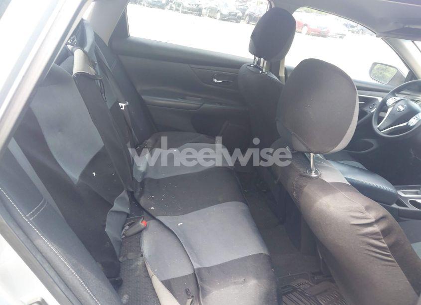 Photo 8 of 2016 Nissan Altima 2.5/2.5 S/2.5 SL/2.5 SR/2.5 SV (VIN 1N4AL3AP3GN376655)