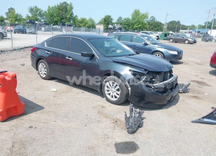 2016 Nissan Altima 2.5 S (VIN 1N4AL3AP3GN376915) main photo