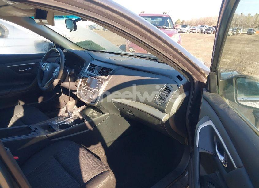 Photo 5 of 2016 Nissan Altima 2.5 S (VIN 1N4AL3AP3GN381788)