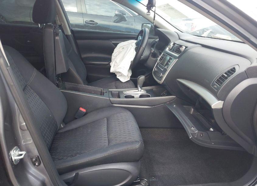 Photo 5 of 2016 Nissan Altima 2.5 S (VIN 1N4AL3AP3GN386974)