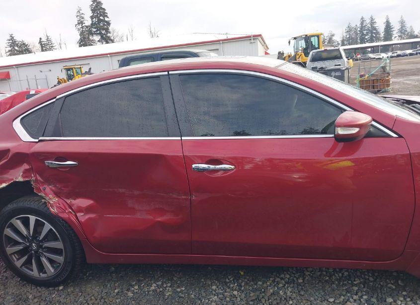 Photo 13 of 2017 Nissan Altima 2.5 SL (VIN 1N4AL3AP3HC108508)