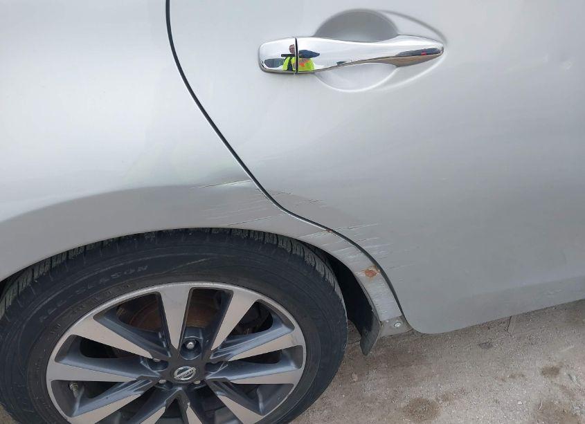 Photo 18 of 2017 Nissan Altima 2.5/2.5 S/2.5 SL/2.5 SR/2.5 SV (VIN 1N4AL3AP3HC115829)