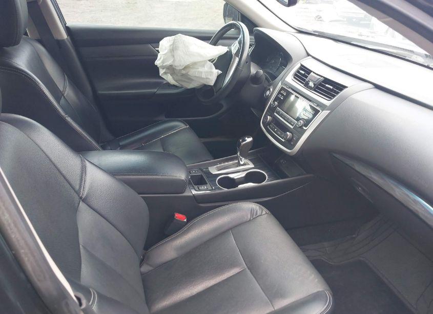 Photo 5 of 2017 Nissan Altima 2.5/2.5 S/2.5 SL/2.5 SR/2.5 SV (VIN 1N4AL3AP3HC122554)