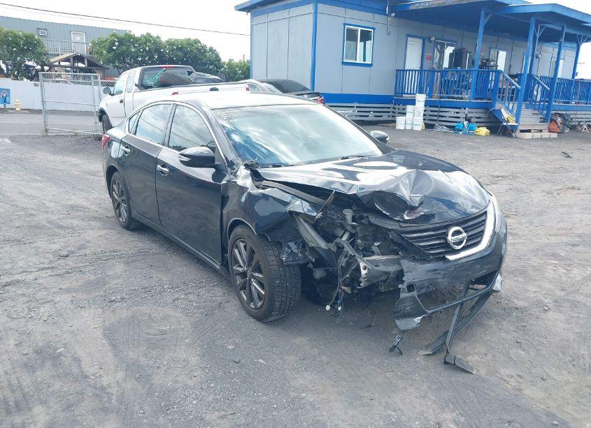 Photo 6 of 2017 Nissan Altima 2.5/2.5 S/2.5 SL/2.5 SR/2.5 SV (VIN 1N4AL3AP3HC122554)