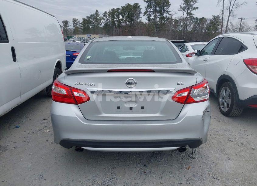 Photo 16 of 2017 Nissan Altima 2.5 SL (VIN 1N4AL3AP3HC128256)