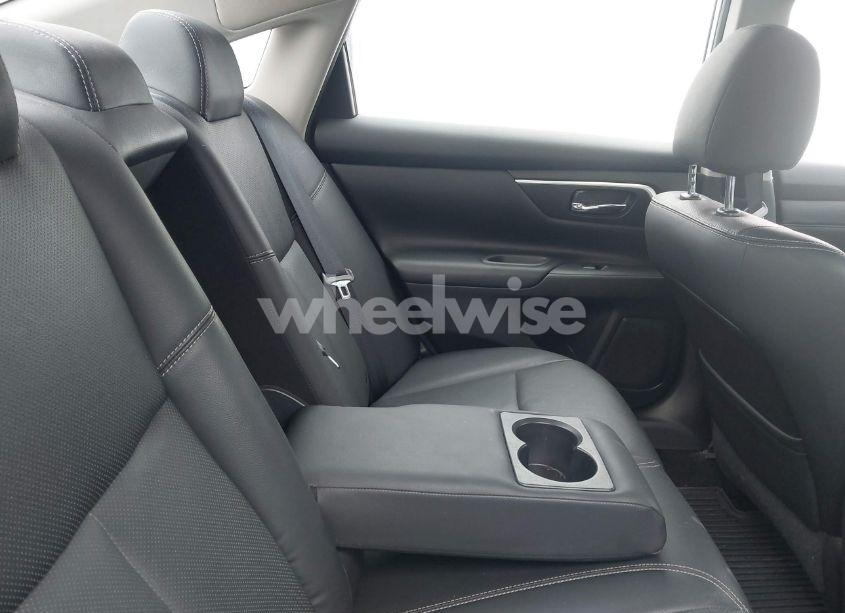 Photo 8 of 2017 Nissan Altima 2.5 SL (VIN 1N4AL3AP3HC128256)