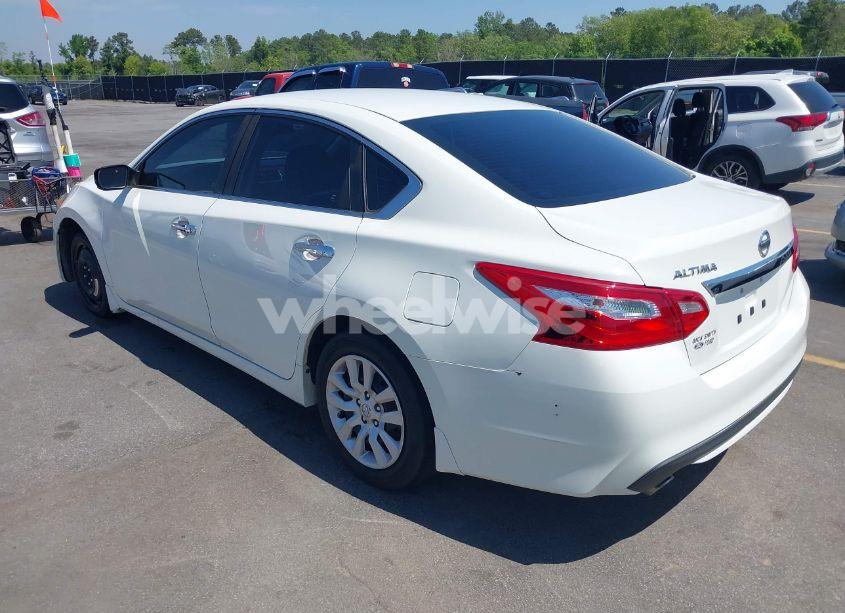 Photo 3 of 2017 Nissan Altima 2.5 S (VIN 1N4AL3AP3HC130637)