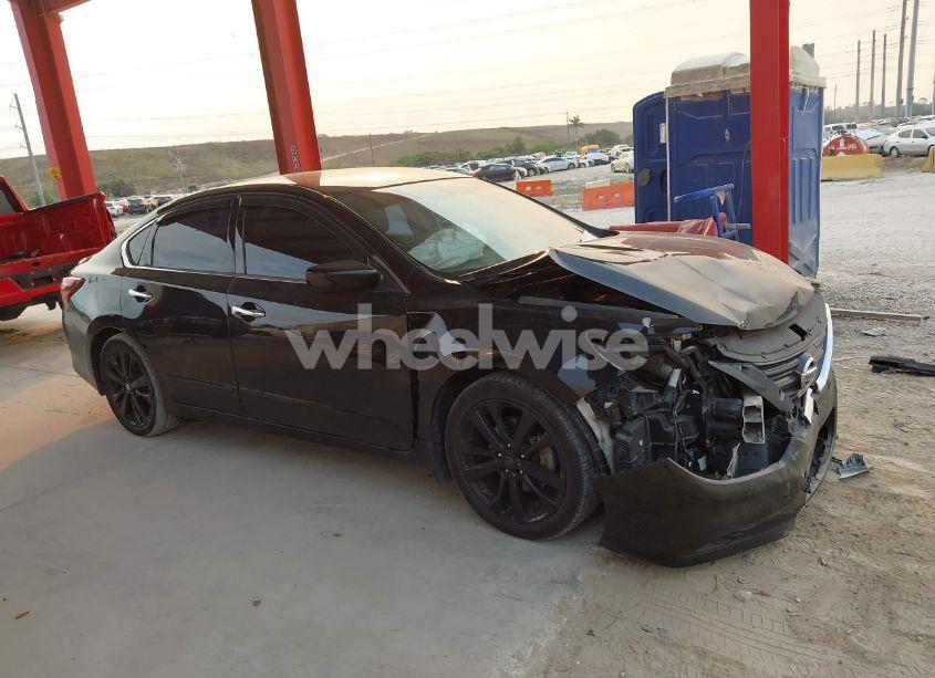 Photo 13 of 2017 Nissan Altima 2.5 SR (VIN 1N4AL3AP3HC130993)