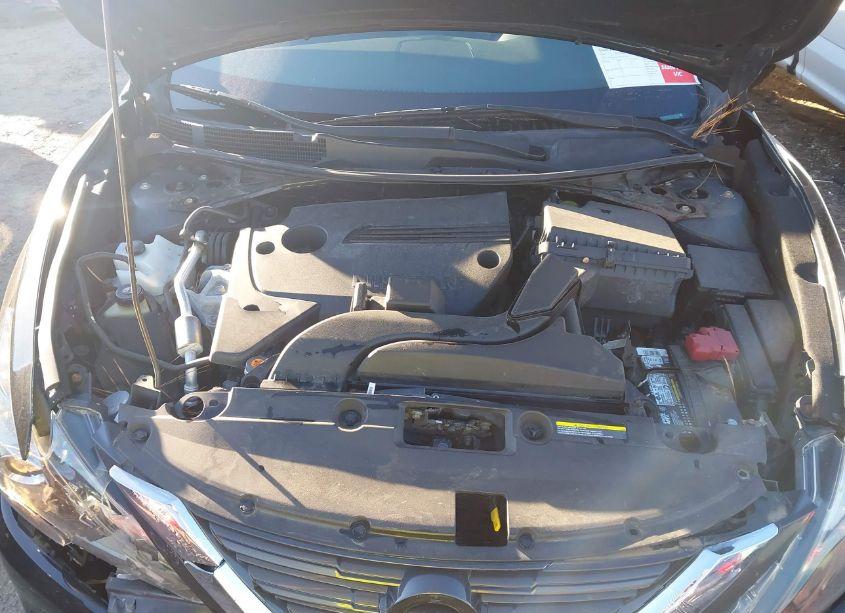 Photo 10 of 2017 Nissan Altima 2.5 SR (VIN 1N4AL3AP3HC131044)