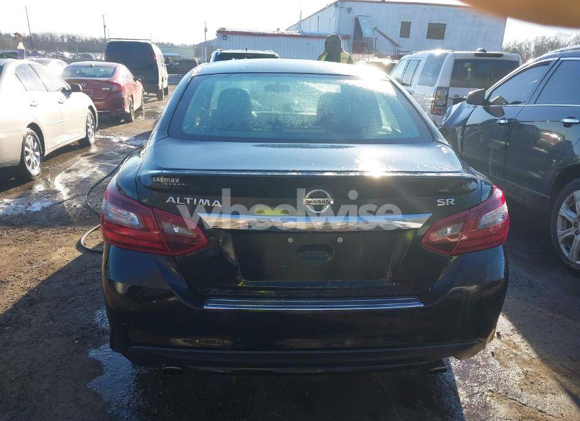 Photo 16 of 2017 Nissan Altima 2.5 SR (VIN 1N4AL3AP3HC143579)