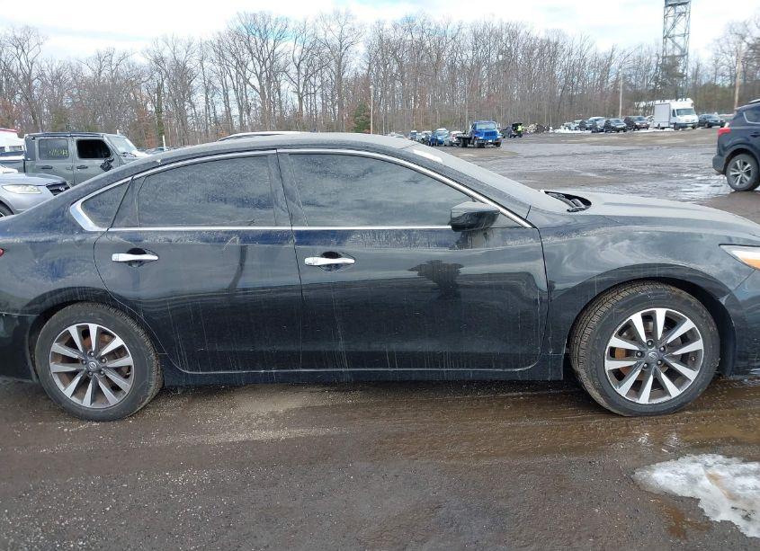 Photo 12 of 2017 Nissan Altima 2.5/S/SV/SL/SR (VIN 1N4AL3AP3HC155442)