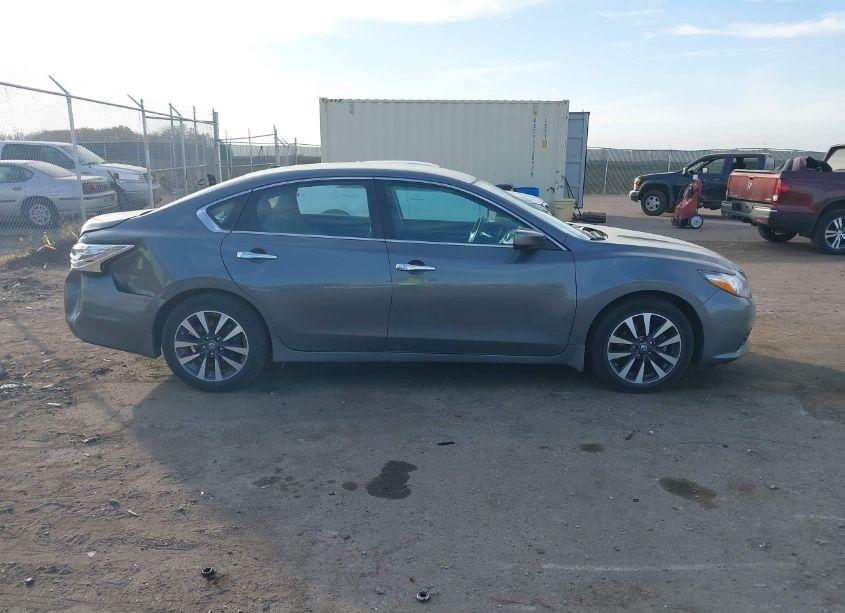 Photo 13 of 2017 Nissan Altima 2.5 SV (VIN 1N4AL3AP3HC159913)