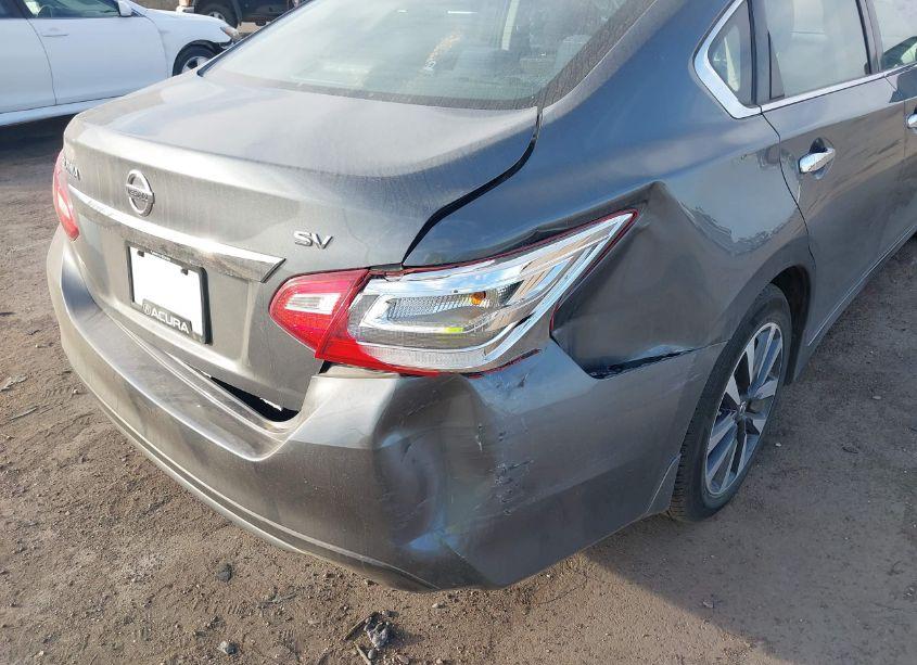 Photo 6 of 2017 Nissan Altima 2.5 SV (VIN 1N4AL3AP3HC159913)