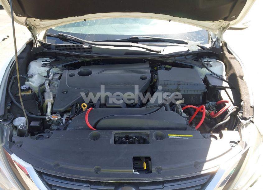 Photo 10 of 2017 Nissan Altima 2.5 SV (VIN 1N4AL3AP3HC163878)