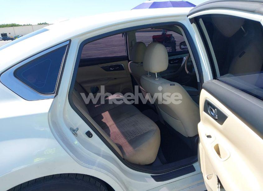 Photo 8 of 2017 Nissan Altima 2.5 SV (VIN 1N4AL3AP3HC163878)