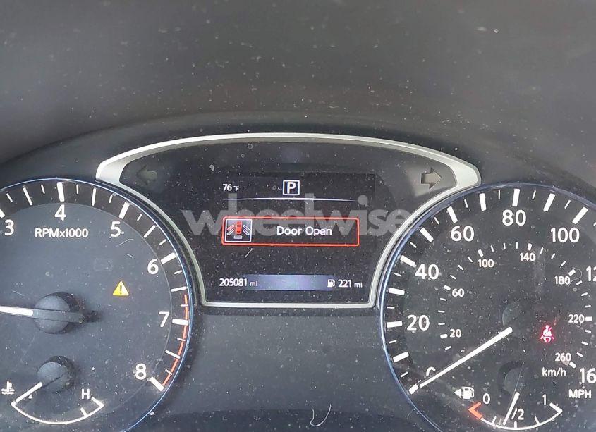 Photo 15 of 2017 Nissan Altima 2.5 SR (VIN 1N4AL3AP3HC164982)