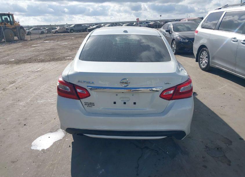 Photo 16 of 2017 Nissan Altima 2.5 SL (VIN 1N4AL3AP3HC165579)