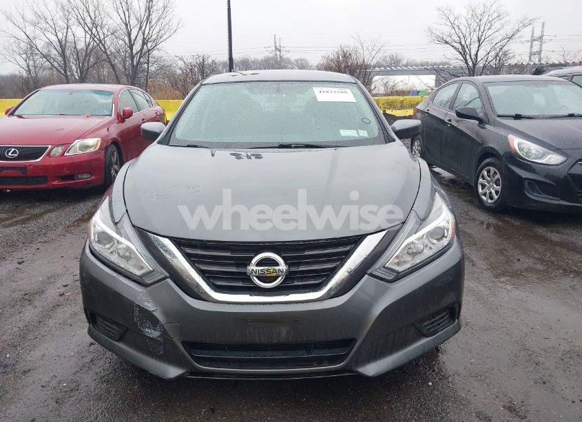 Photo 12 of 2017 Nissan Altima 2.5 S (VIN 1N4AL3AP3HC175674)