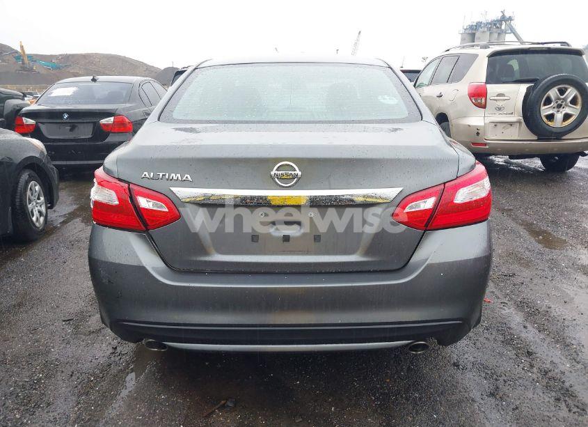 Photo 16 of 2017 Nissan Altima 2.5 S (VIN 1N4AL3AP3HC175674)