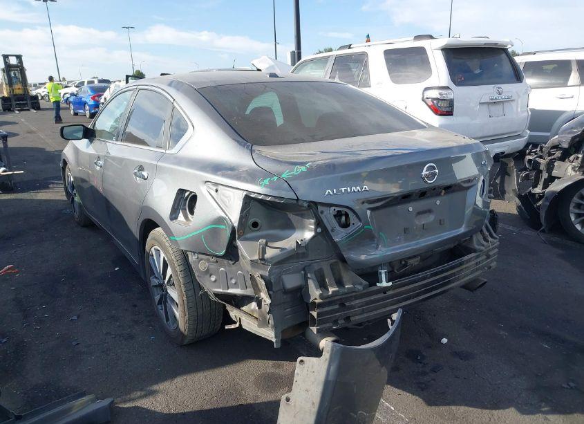 Photo 15 of 2017 Nissan Altima 2.5 SV (VIN 1N4AL3AP3HC177795)