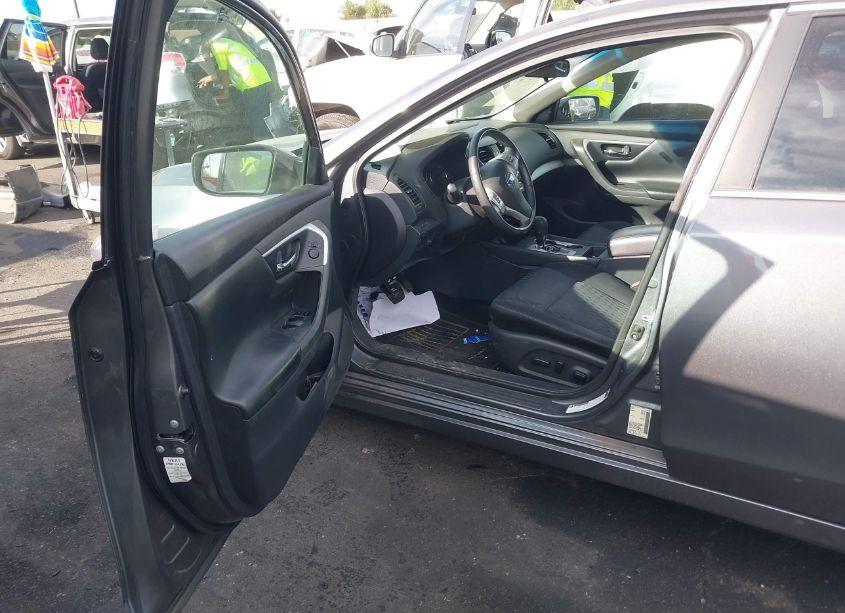 Photo 5 of 2017 Nissan Altima 2.5 SV (VIN 1N4AL3AP3HC177795)